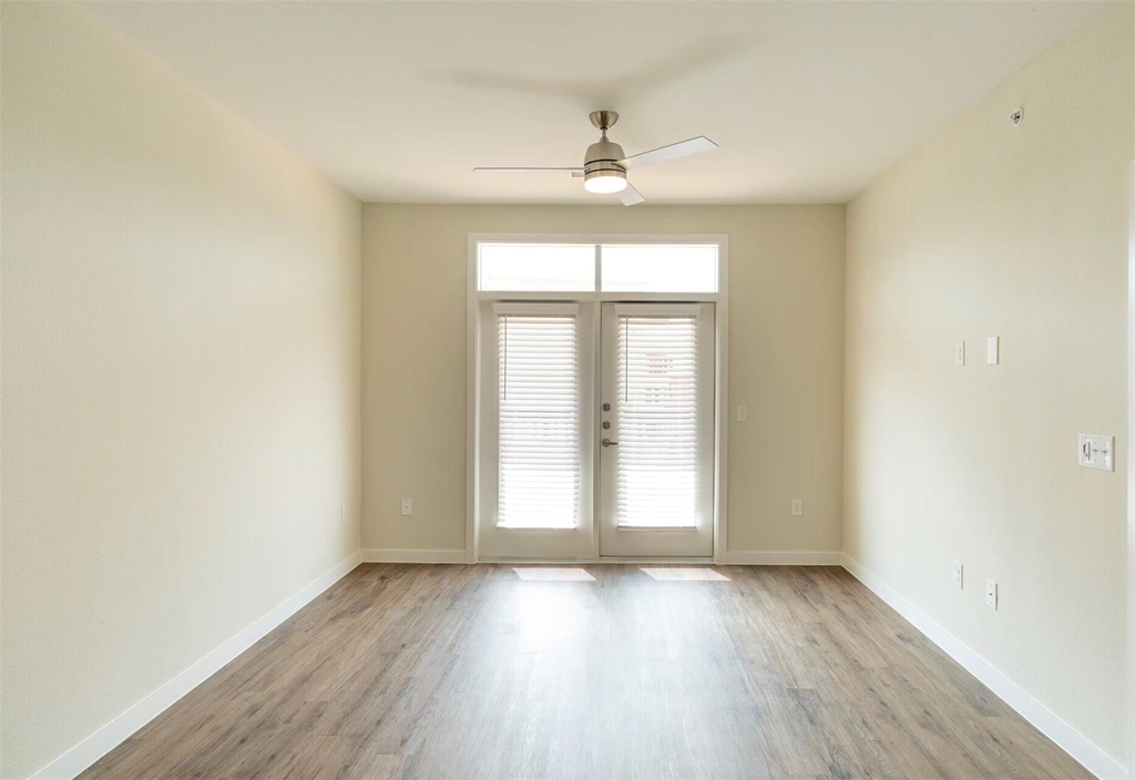 800 N Fm 3083 Rd W - Photo 4