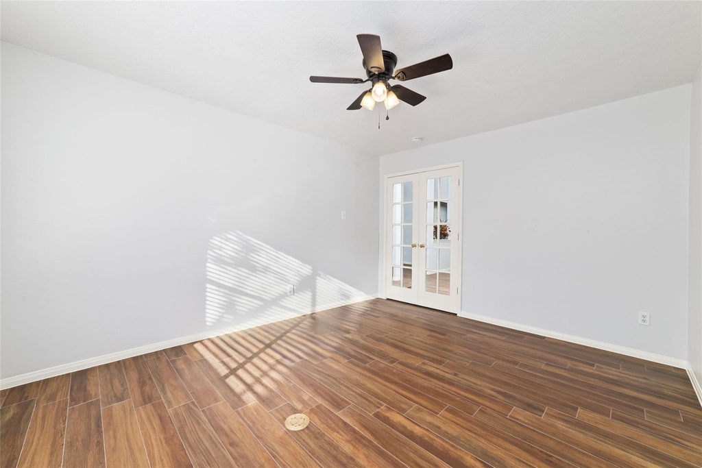 18307 Cobblestone Drive - Photo 17