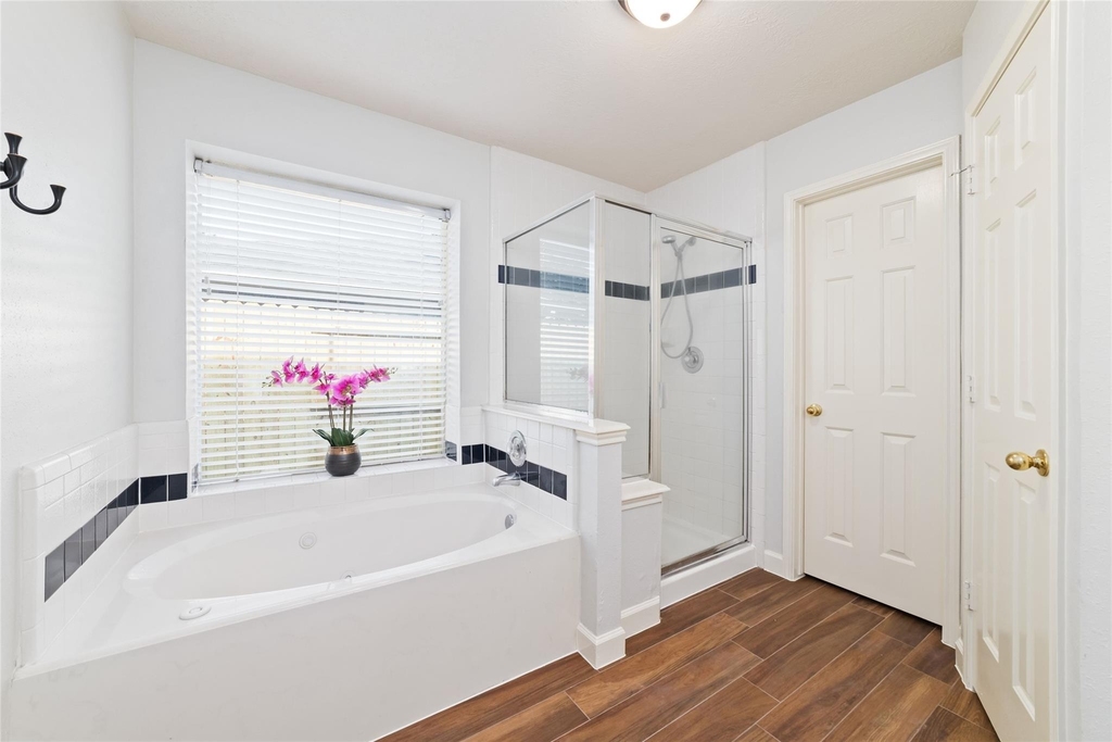 18307 Cobblestone Drive - Photo 23