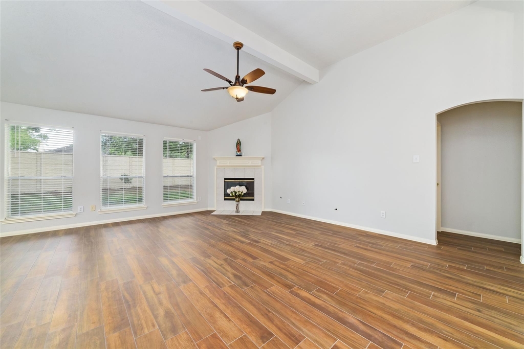 18307 Cobblestone Drive - Photo 18