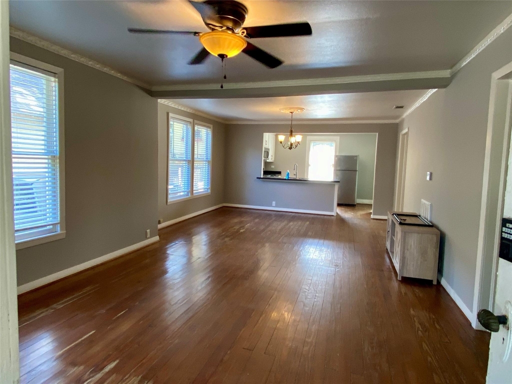 1230 Ashland Street - Photo 1