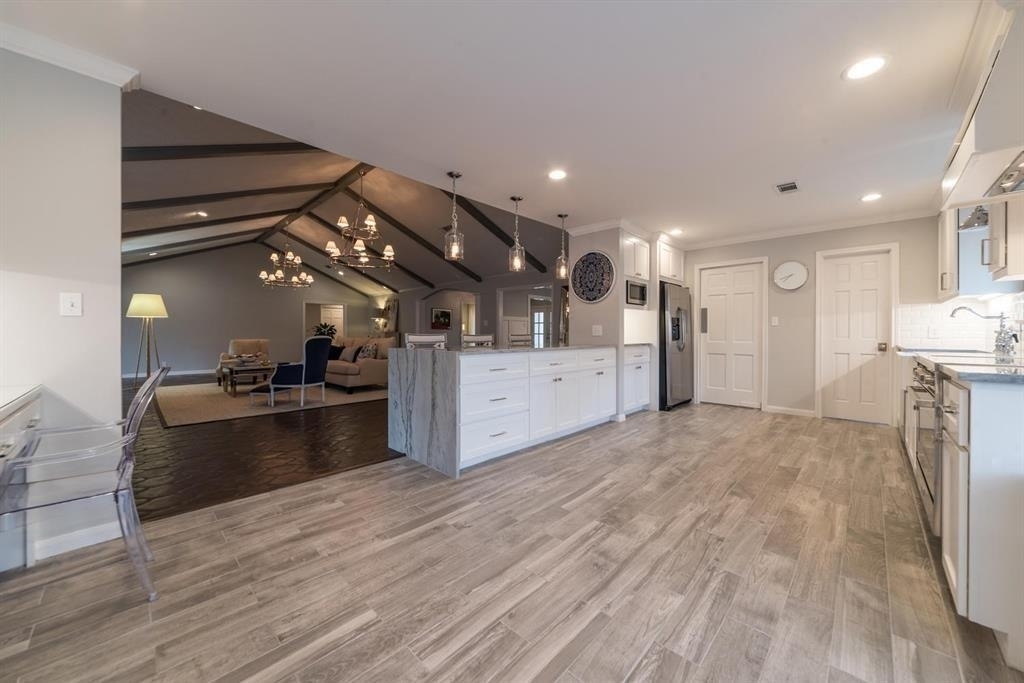 1550 Continental Street - Photo 8