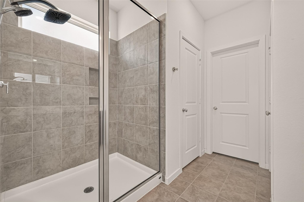 21806 Wycombe Terrace Way - Photo 26