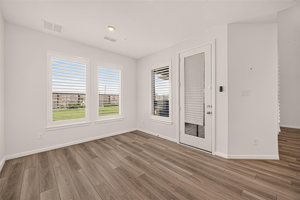 21806 Wycombe Terrace Way - Photo 17