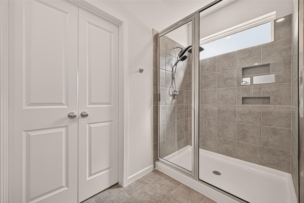 21806 Wycombe Terrace Way - Photo 27