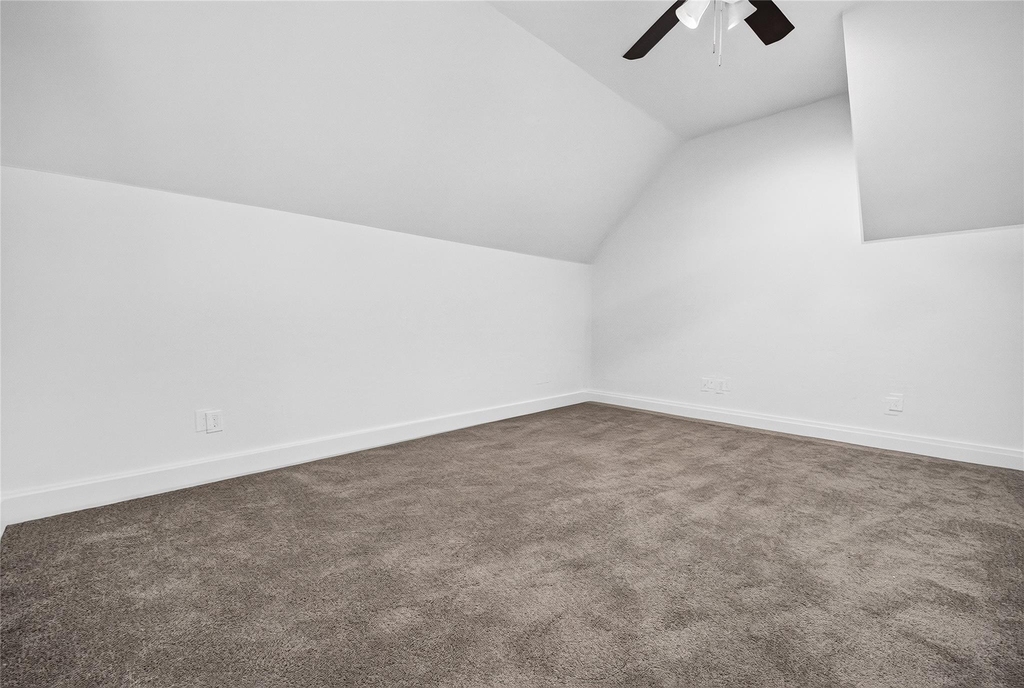 229 Blue Hill Drive - Photo 10