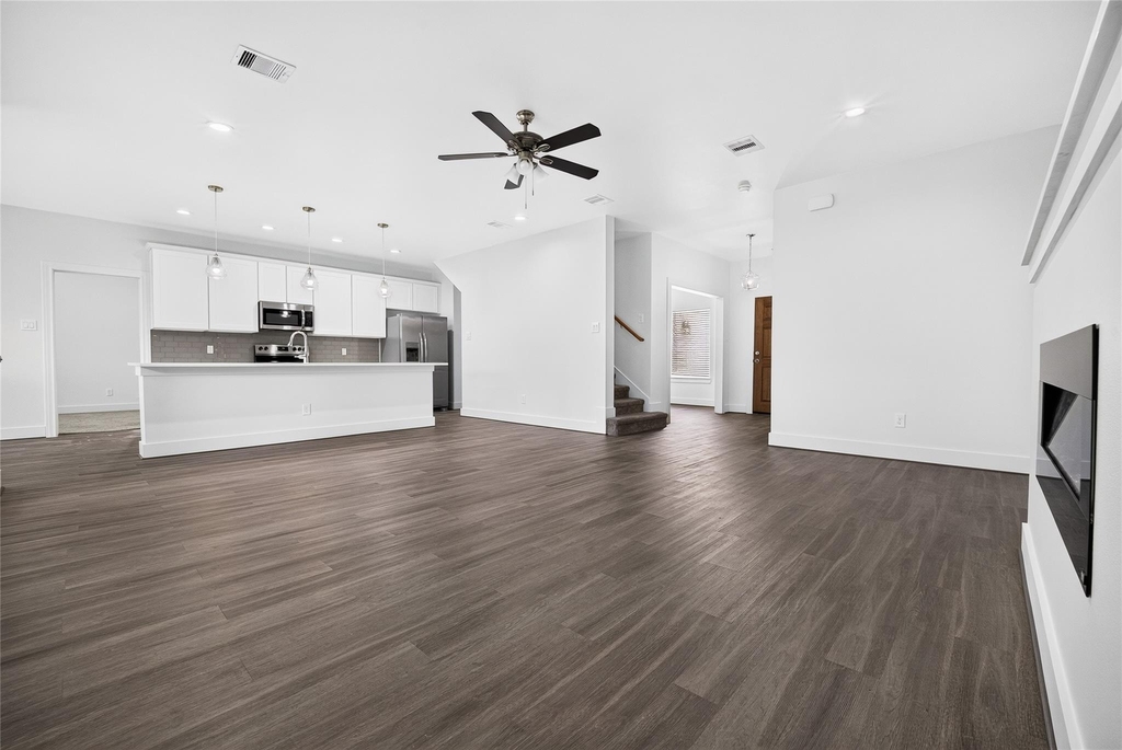 229 Blue Hill Drive - Photo 8