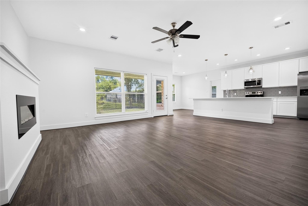 229 Blue Hill Drive - Photo 5
