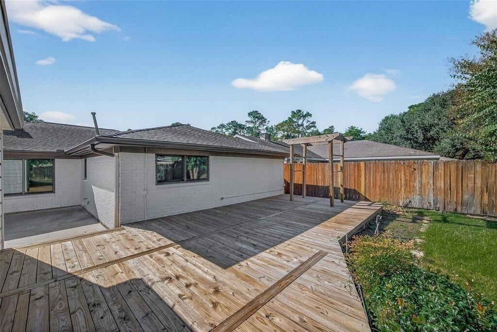 17418 Largs Circle - Photo 38