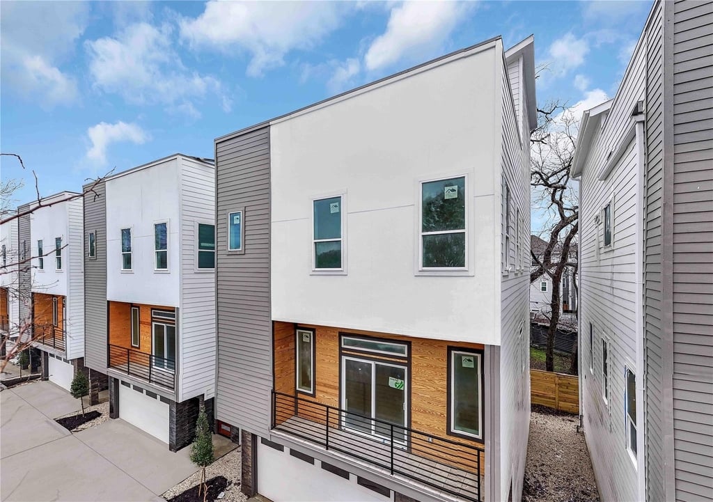 710 Link Road - Photo 0