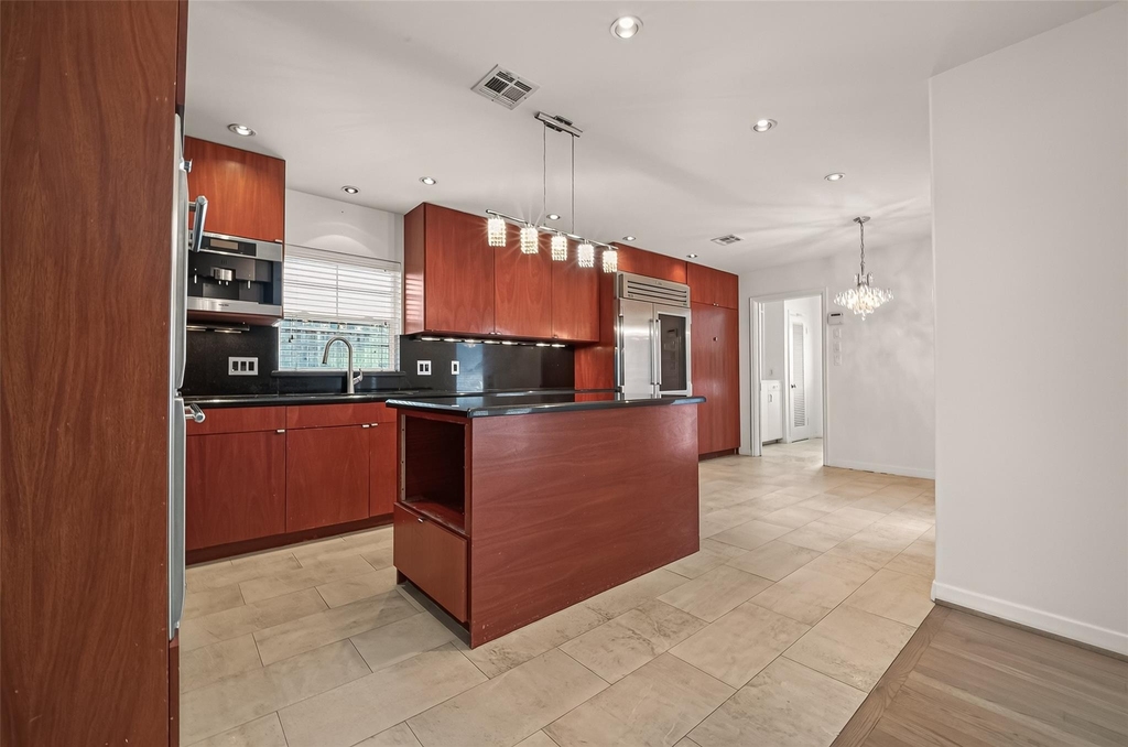 5232 Piping Rock Ln Lane - Photo 8