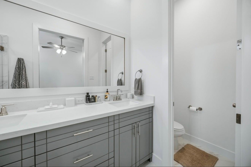 8960 Zurcher Ln - Photo 15