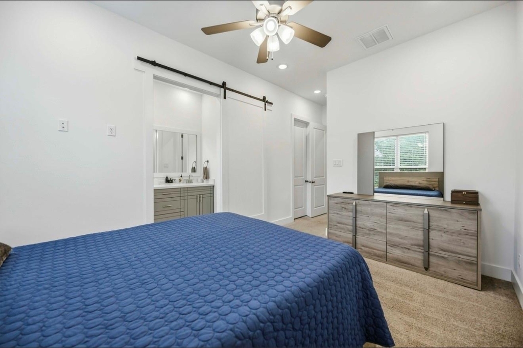8960 Zurcher Ln - Photo 13