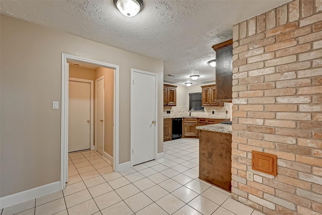 3510 Greenwood Dr Drive - Photo 13