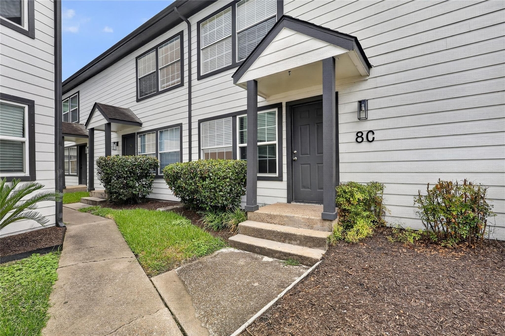 1221 Cedar Post Lane - Photo 2