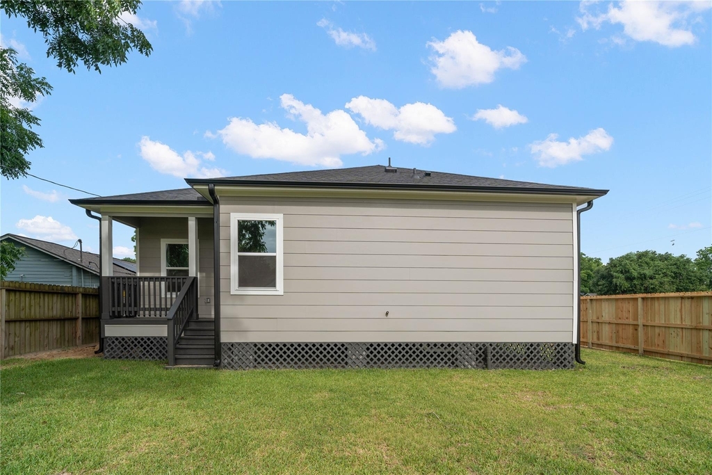 10301 Ashville Drive - Photo 12