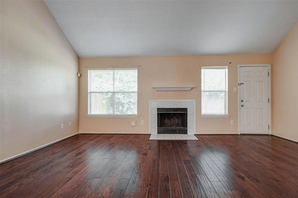 11956 Braes Park Drive - Photo 3