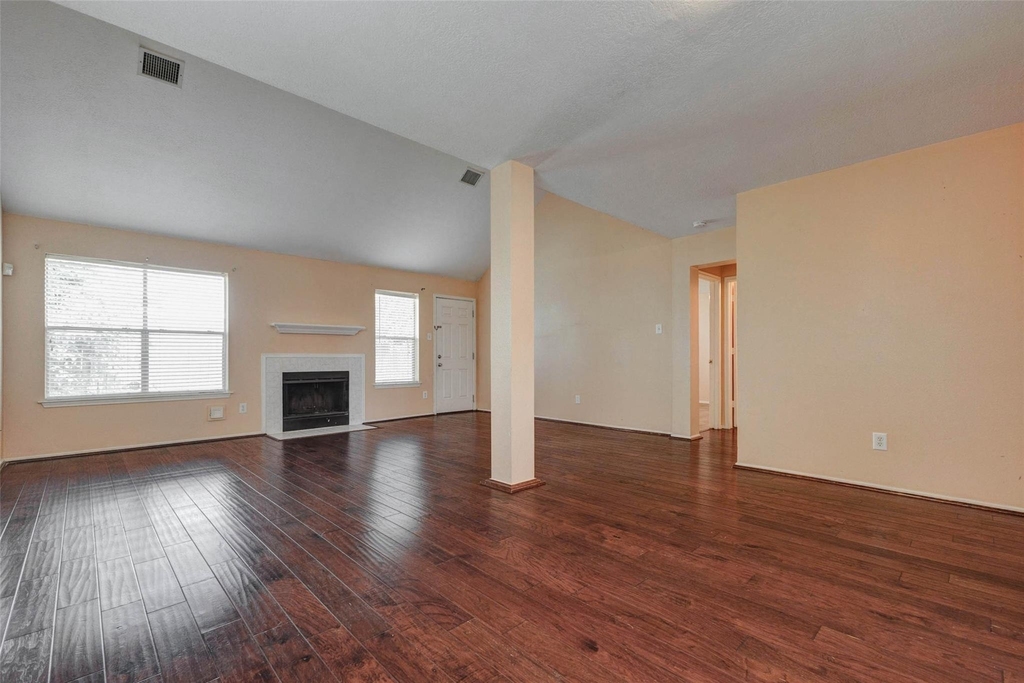 11956 Braes Park Drive - Photo 2