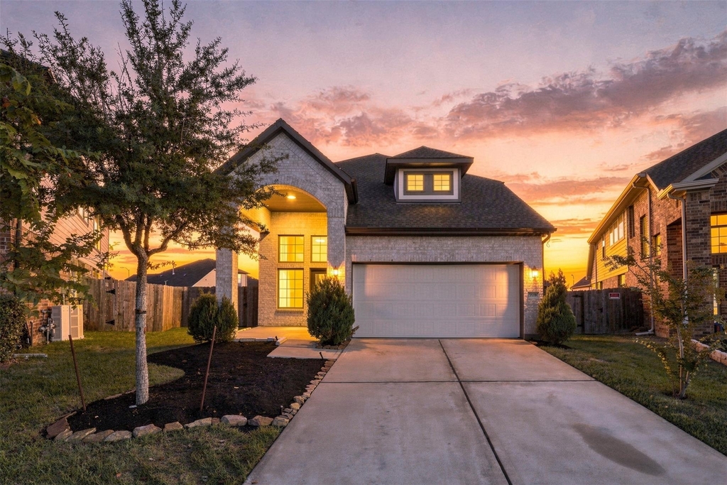 31218 Harmony Falls Court - Photo 0