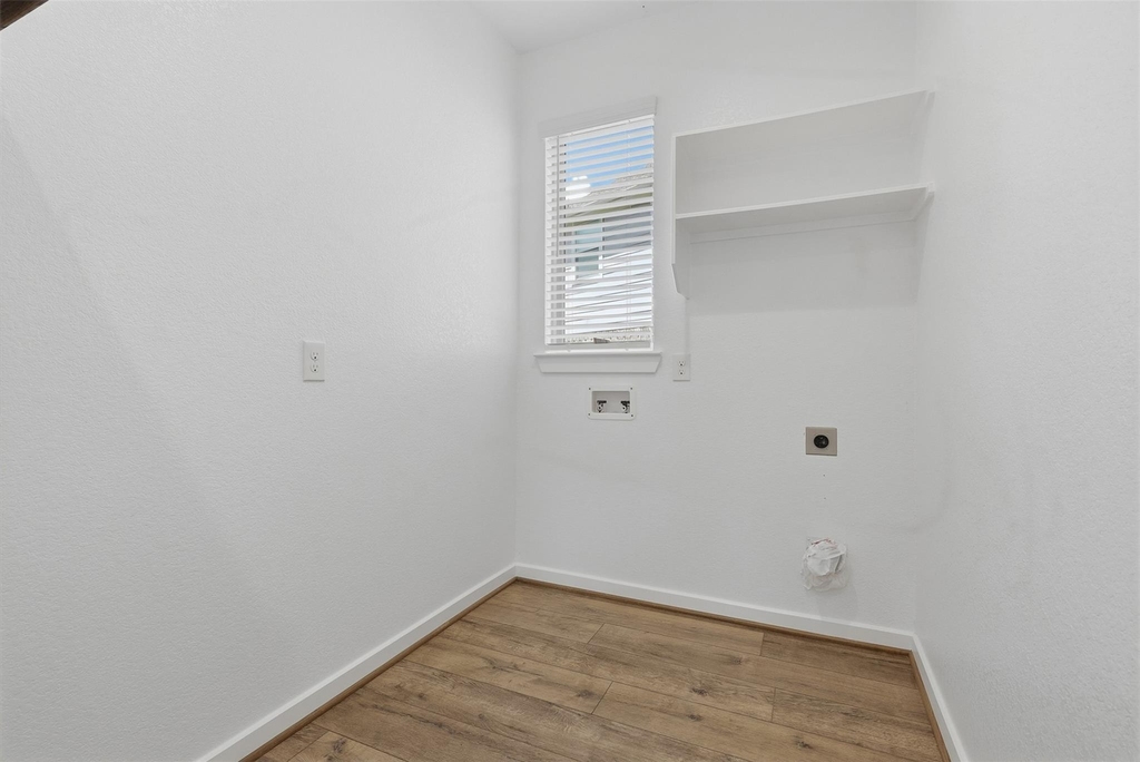 31218 Harmony Falls Court - Photo 7