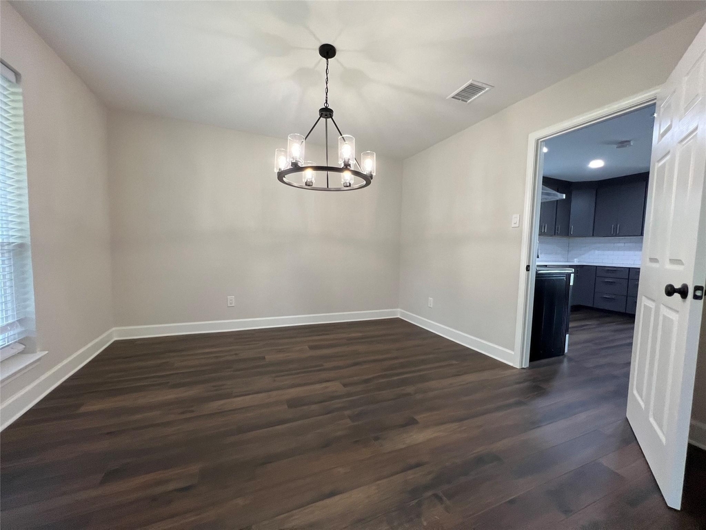 10903 Albury Drive - Photo 5
