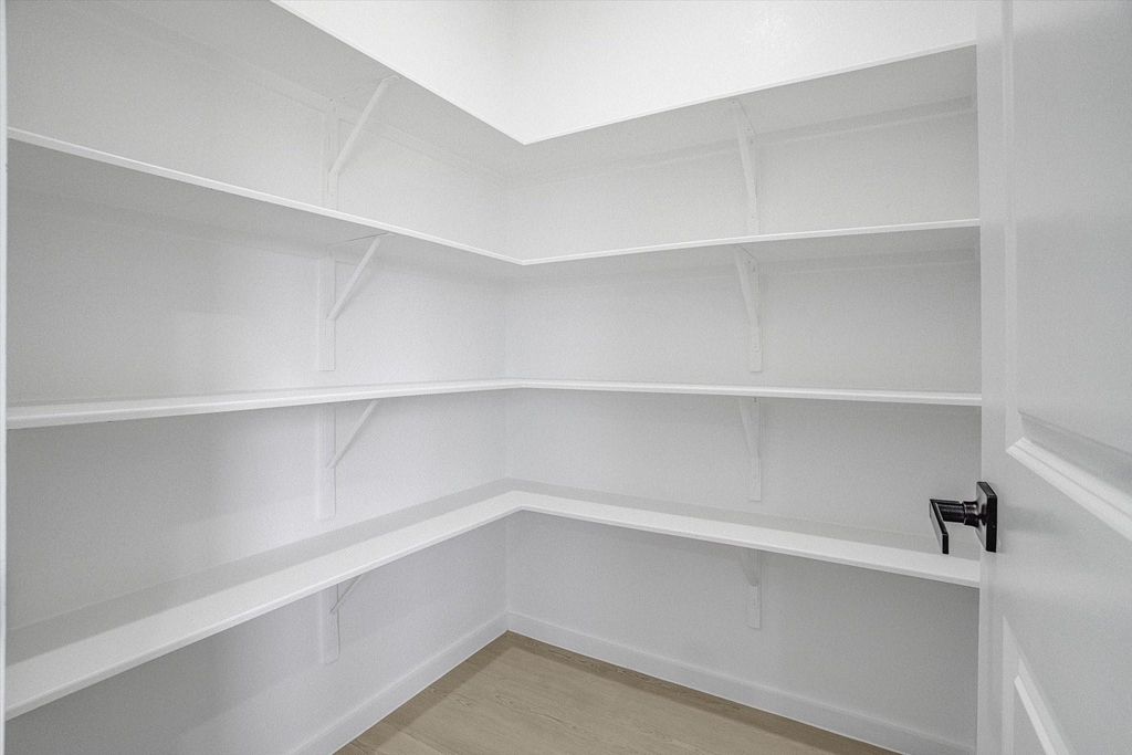 511 Louis Lane - Photo 9