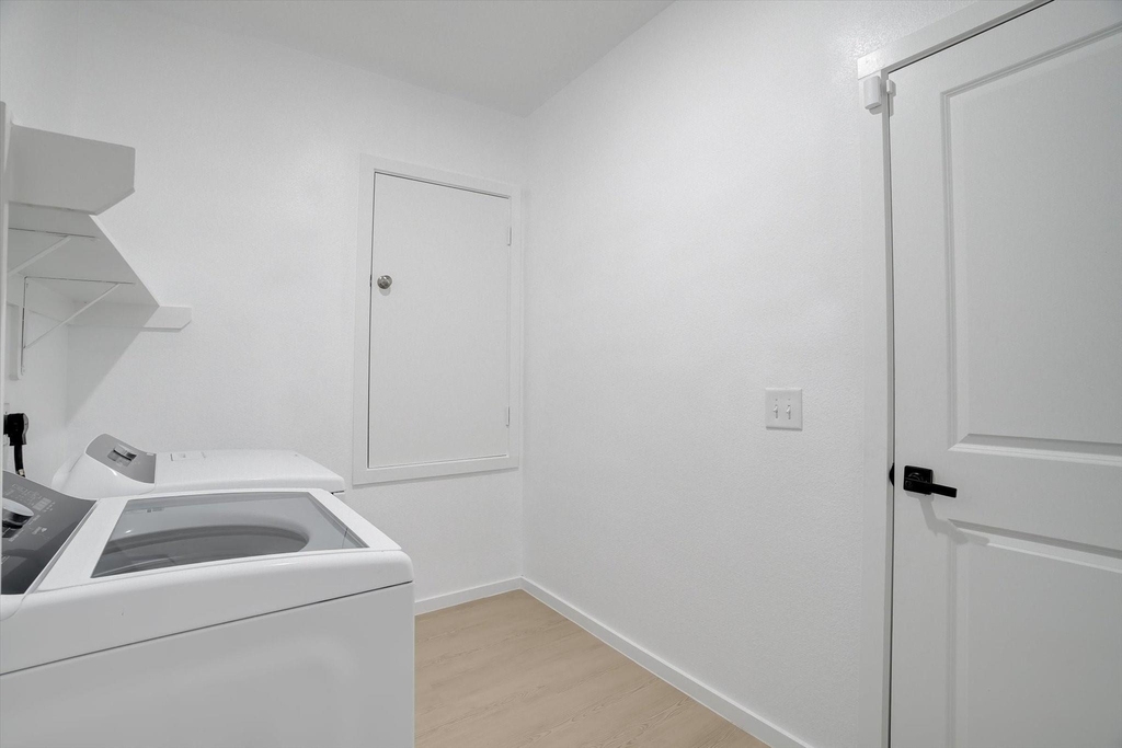 511 Louis Lane - Photo 23