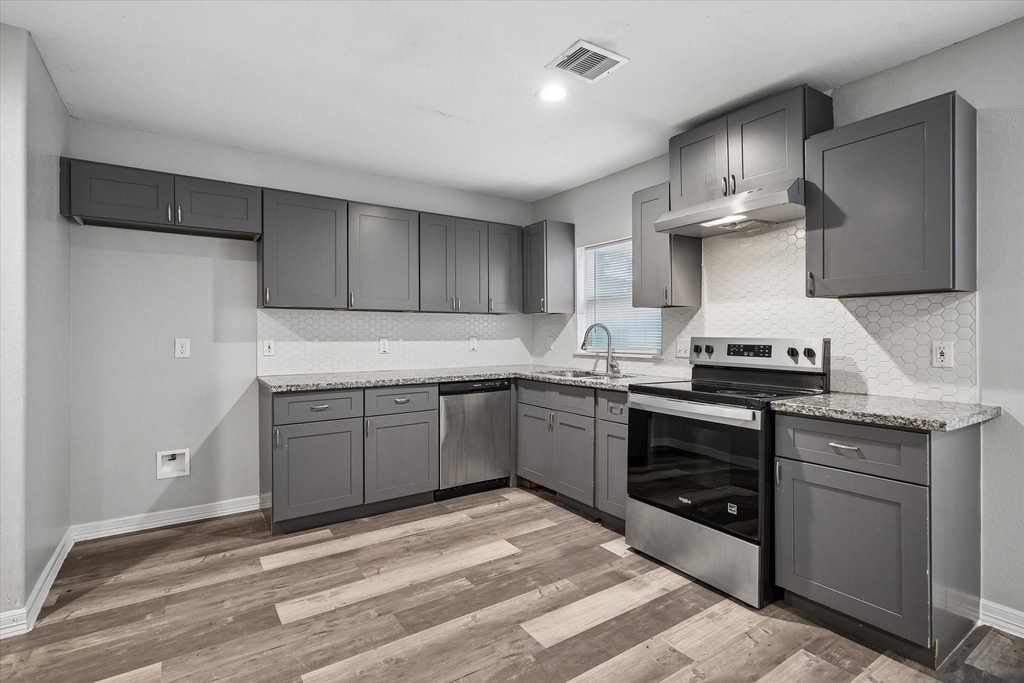 1894 Dolly Wright Street - Photo 7