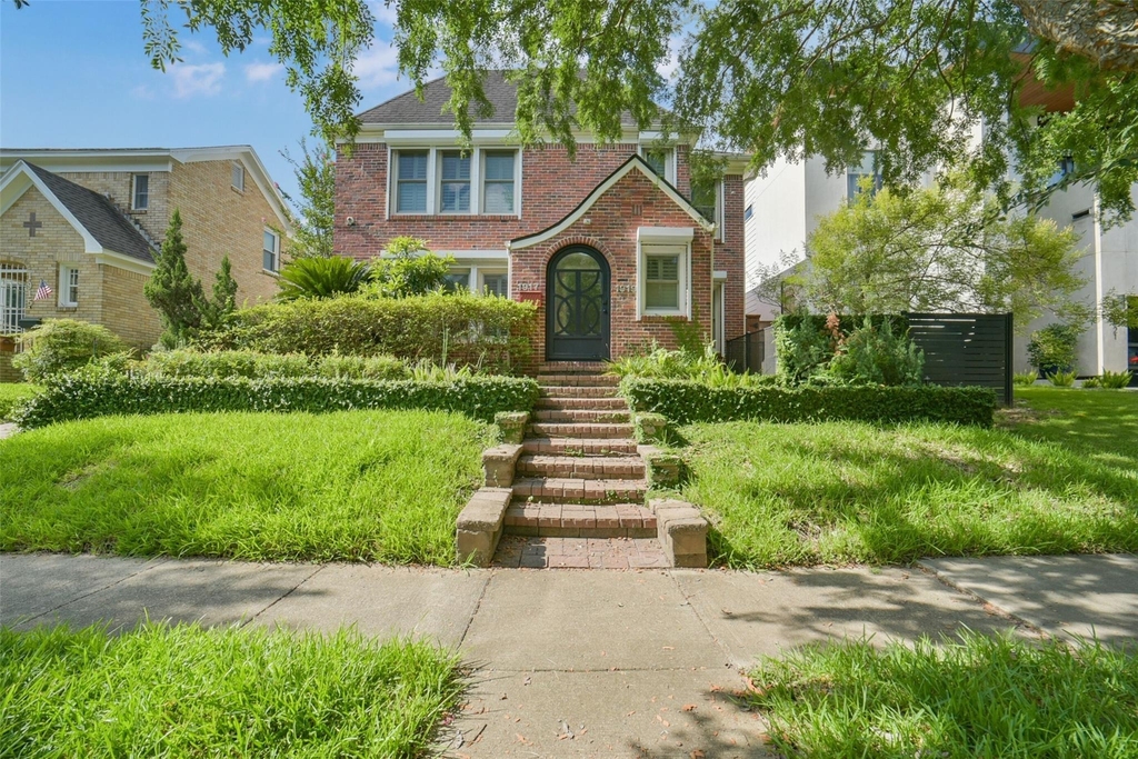 1919 W Mckinney Street - Photo 38