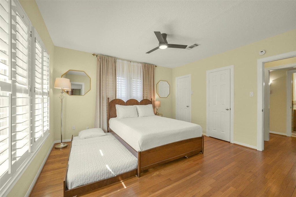 1919 W Mckinney Street - Photo 35