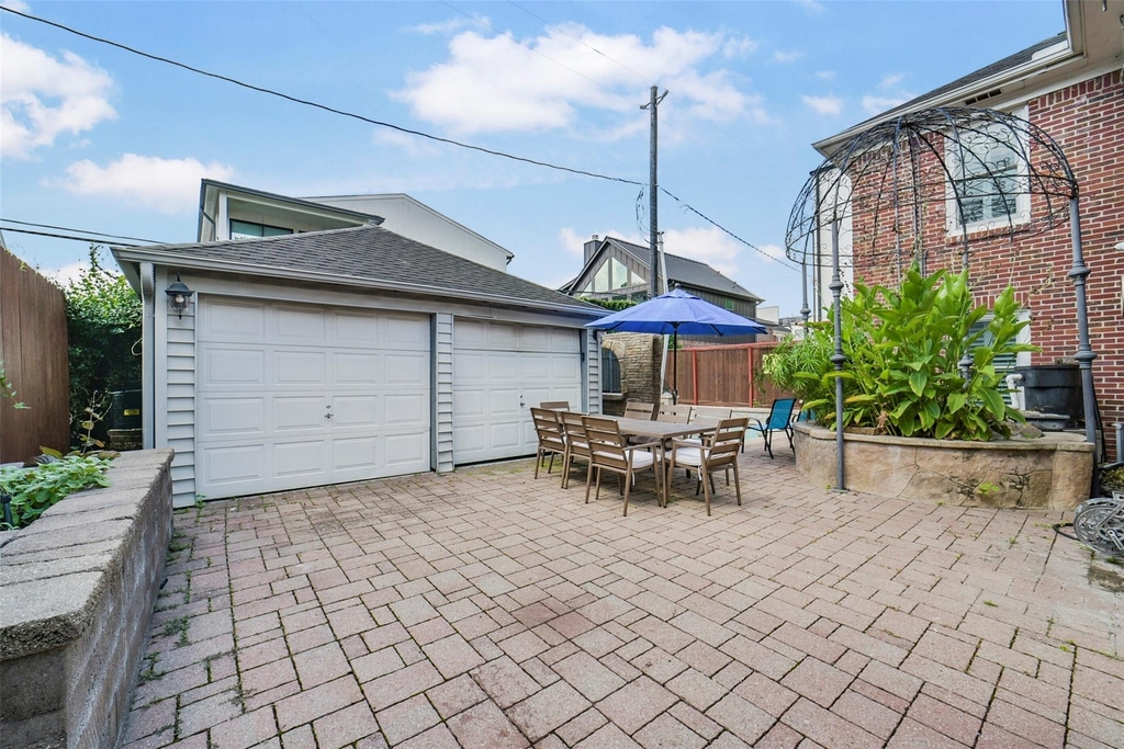 1919 W Mckinney Street - Photo 46