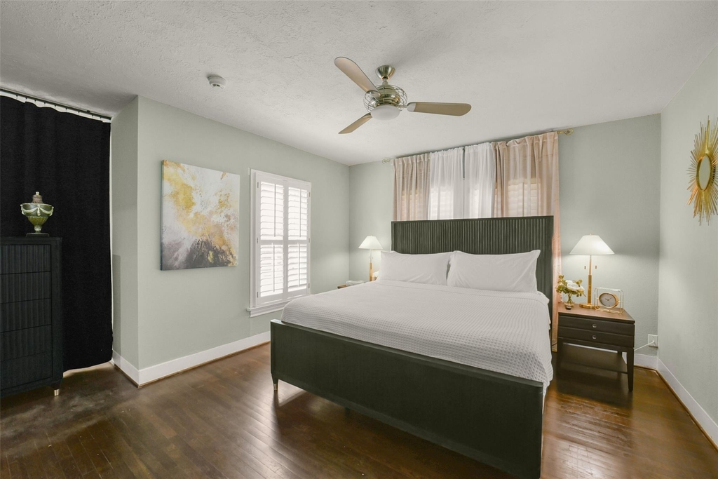 1919 W Mckinney Street - Photo 22