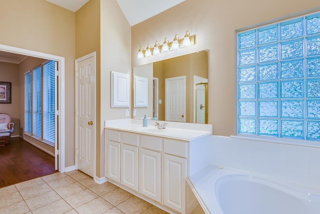 3208 Sumac Drive - Photo 21