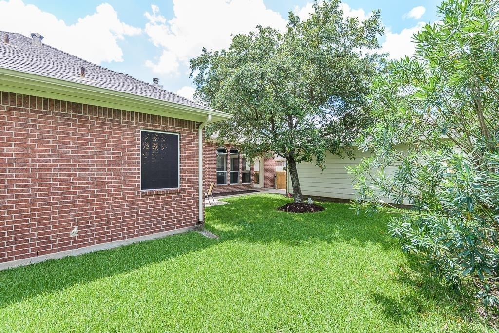 3208 Sumac Drive - Photo 27