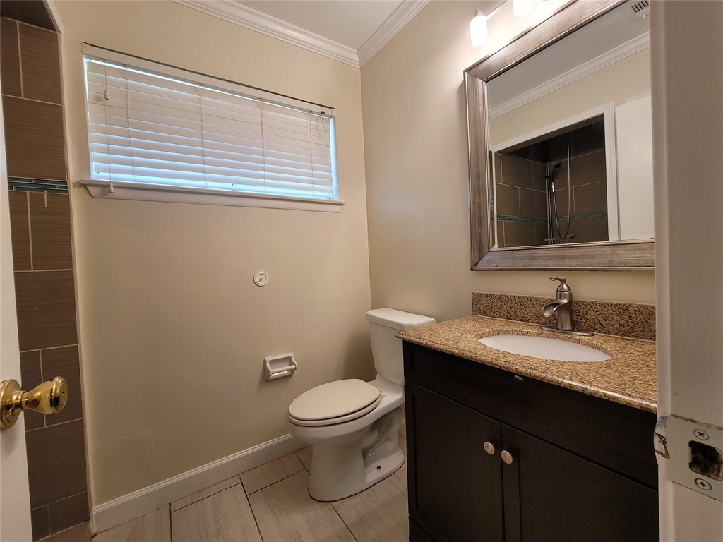9322 Fairdale Lane - Photo 10