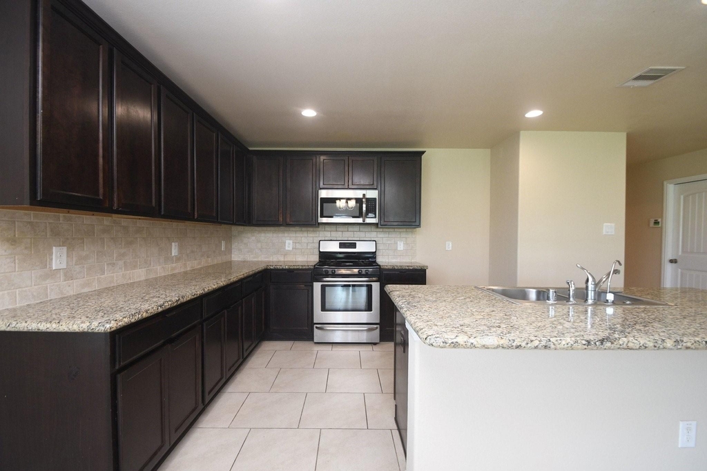 29251 Jacobs River Drive - Photo 14
