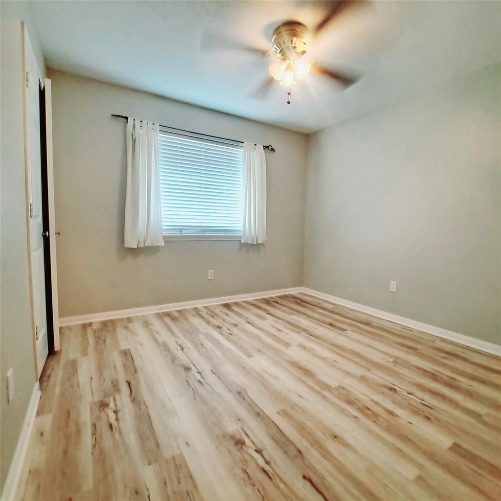 1365 El Camino Village Drive - Photo 19