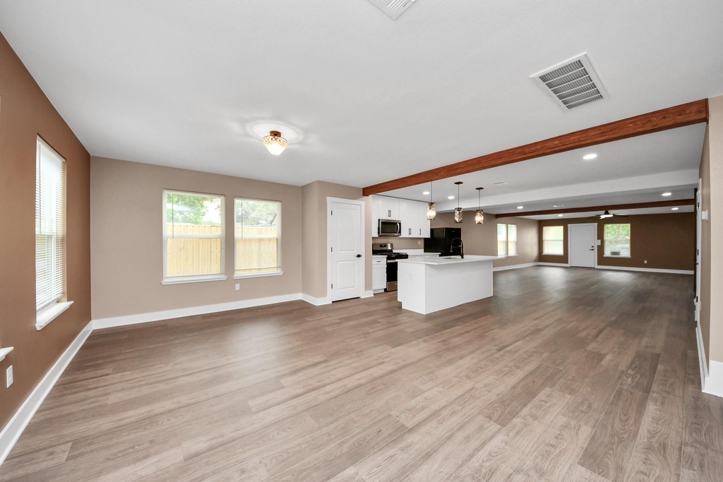 2430 Dolly Wright Street - Photo 13