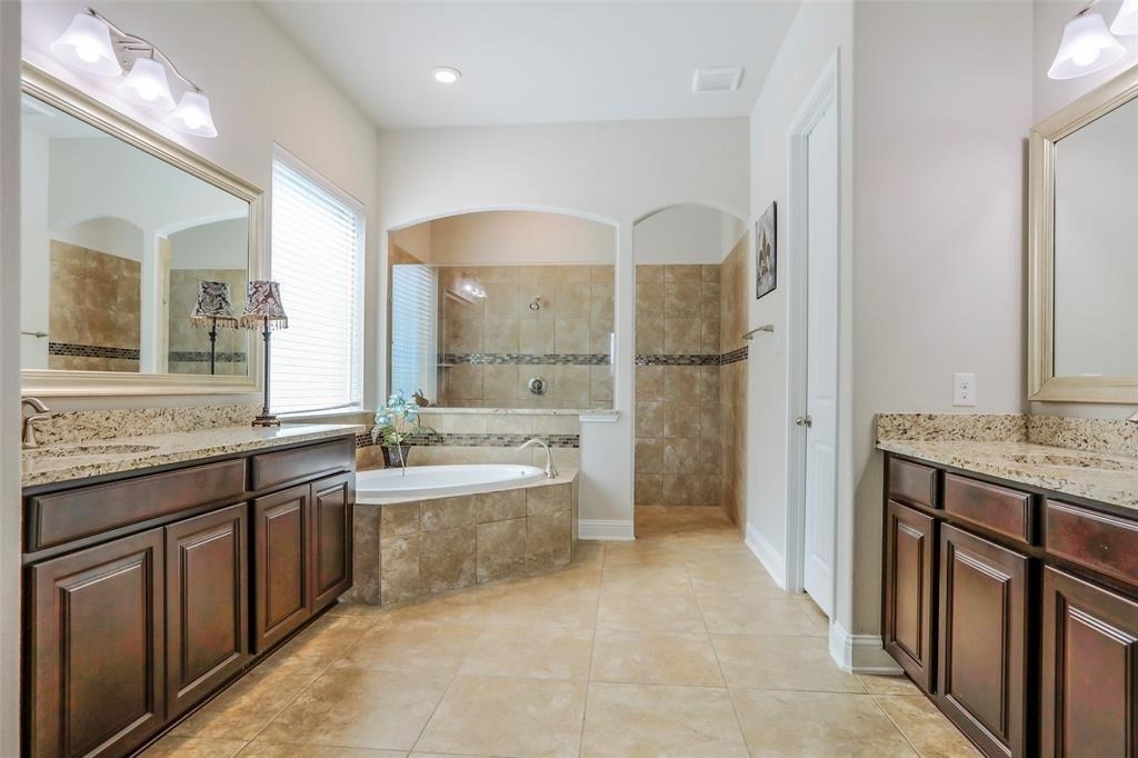 1815 Carriage Oaks Ln - Photo 12