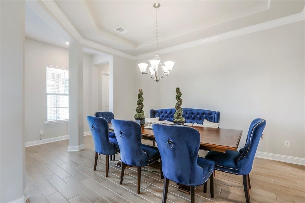 1815 Carriage Oaks Ln - Photo 4