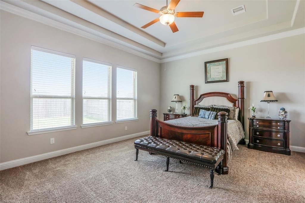 1815 Carriage Oaks Ln - Photo 10
