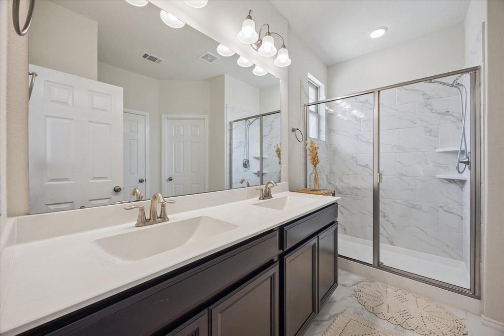 1817 Agoura Hills Dr - Photo 10