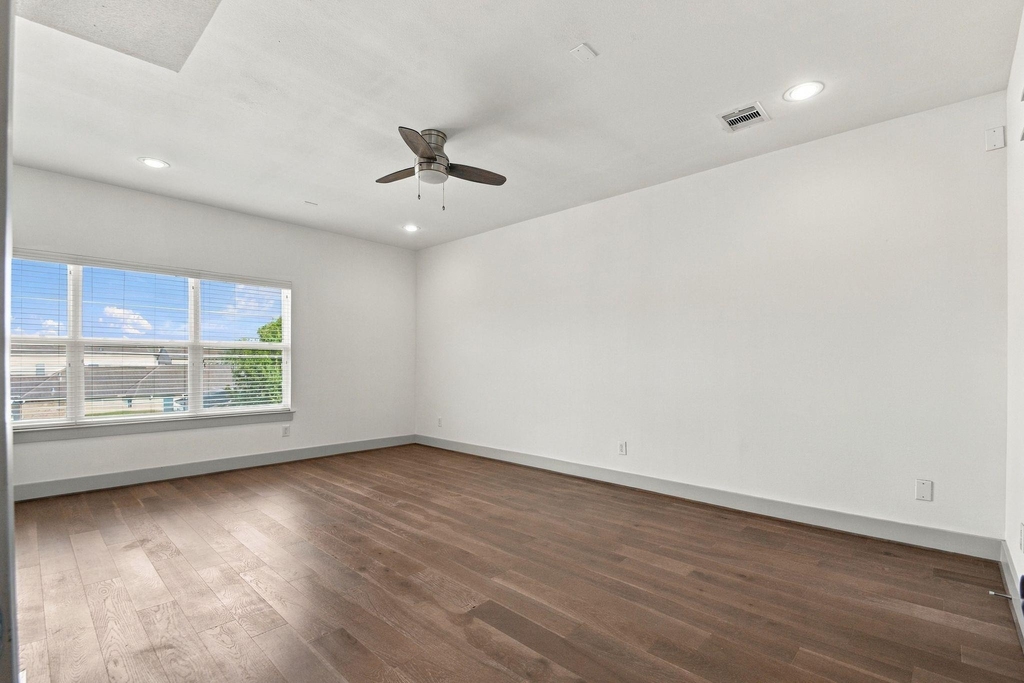 2217 Sherwin Street - Photo 28