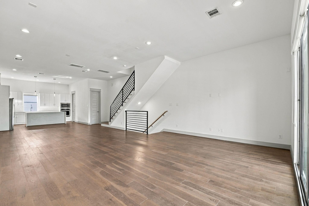 2217 Sherwin Street - Photo 18
