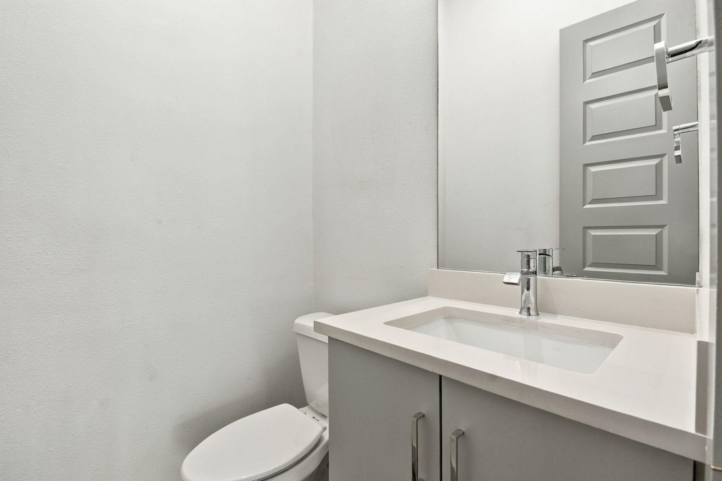 2217 Sherwin Street - Photo 26