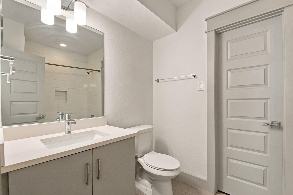 2217 Sherwin Street - Photo 12