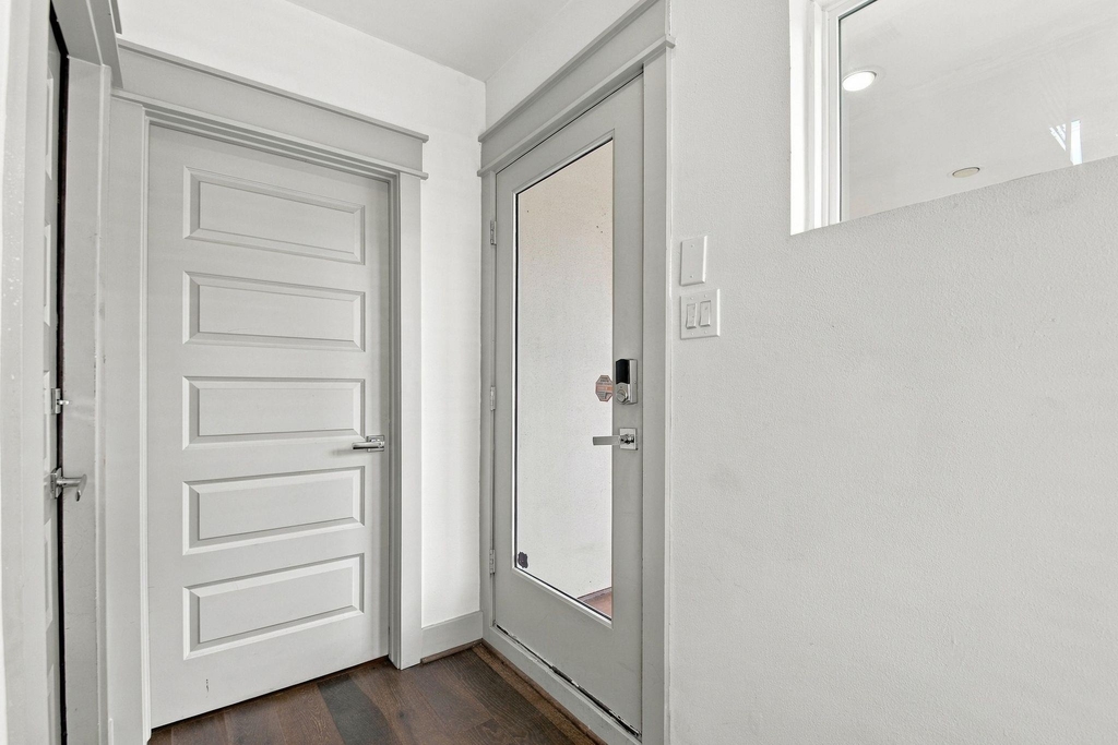 2217 Sherwin Street - Photo 8