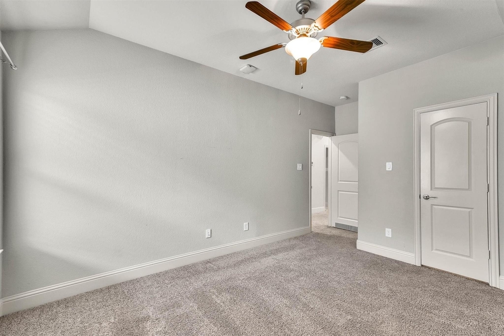 13619 Nearpoint Lane - Photo 34