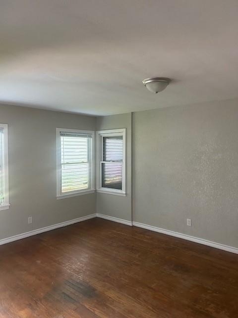 1909 2nd Ave N - Photo 1