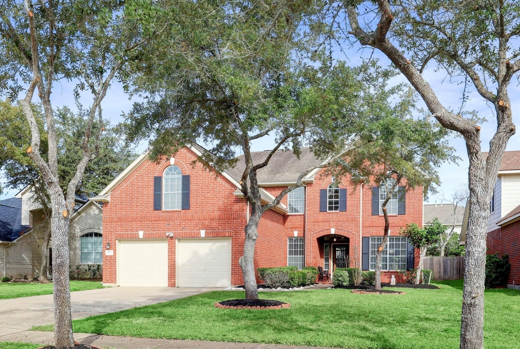 4615 Russett Lane - Photo 1